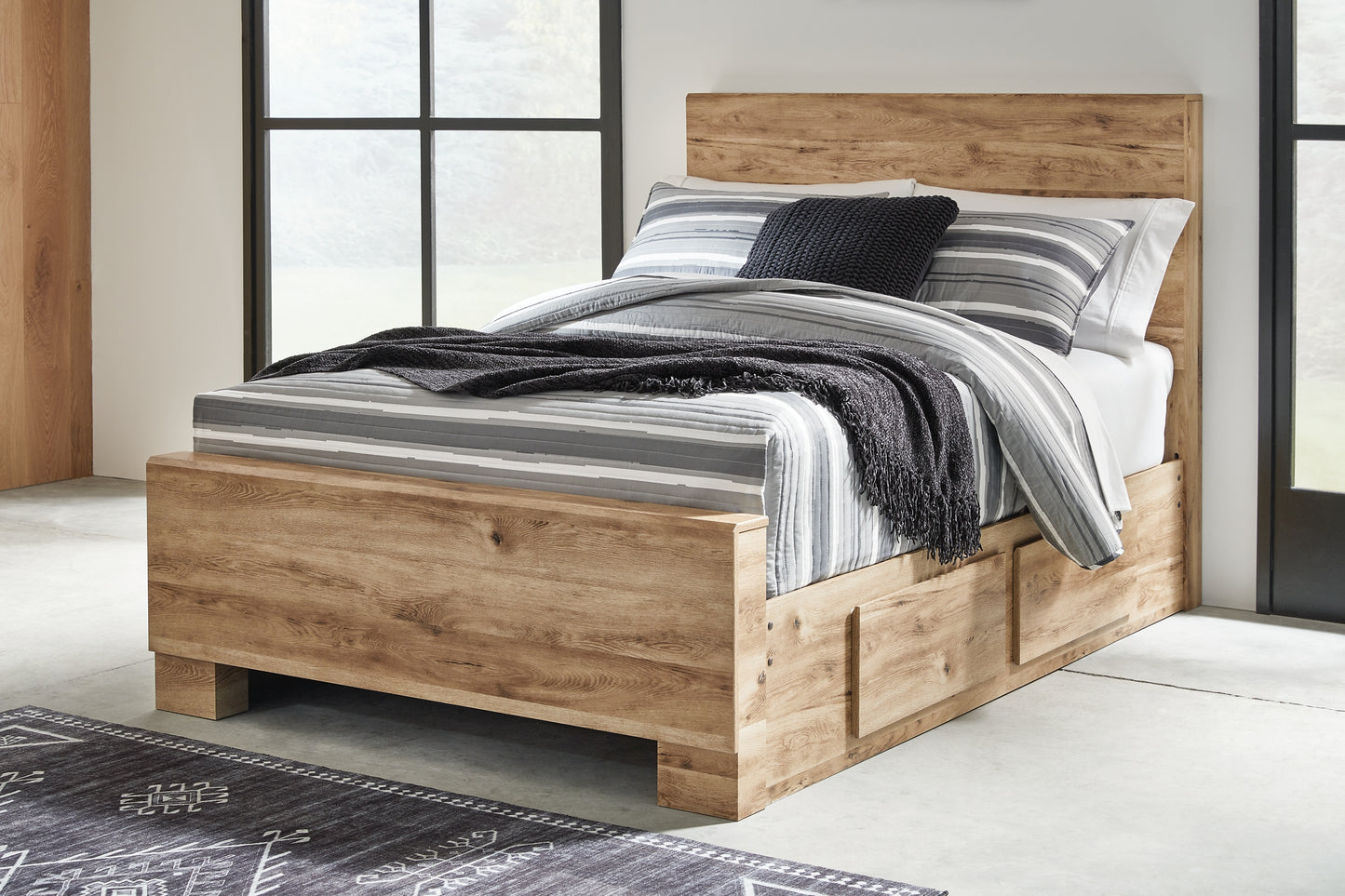 Hyanna Full Panel Bed with 1 Side Storage, Dresser, Mirror and Nightstand