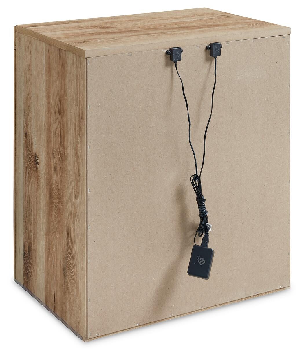 Hyanna Queen Panel Headboard, Dresser, Mirror and Nightstand